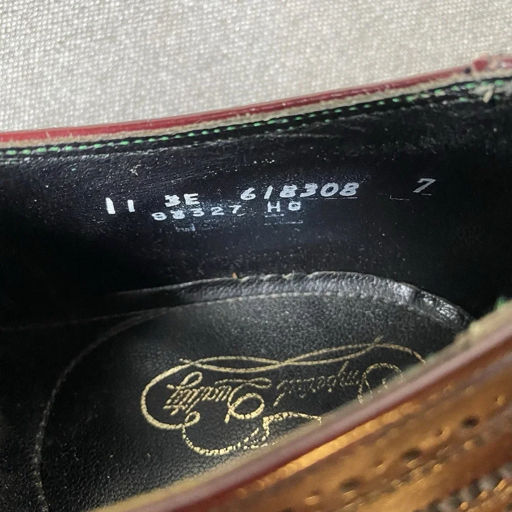 VTG Florsheim Imperial Shortwing Wingtip Oxford 11 EEE Burgundy Leather 93327